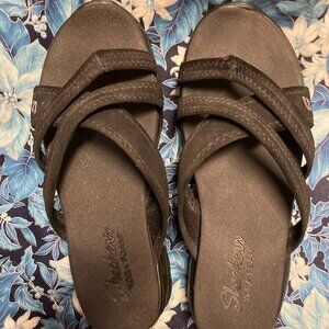 Skechers Womens Flex Appeal Black Criss Cross Strap Flat Sandals